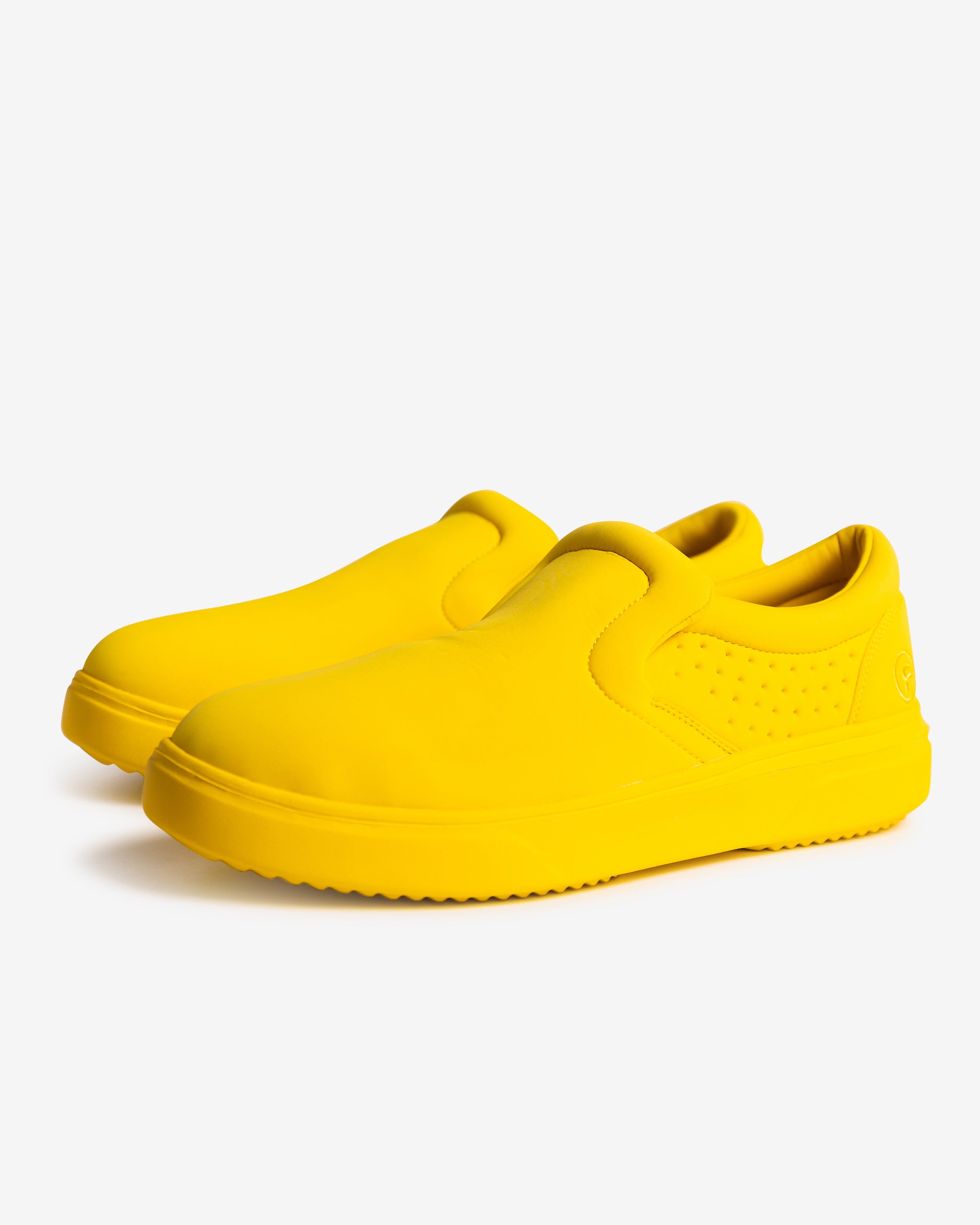 ぷ*に様 yellow shoesXL Slip On Sport | FRESHY